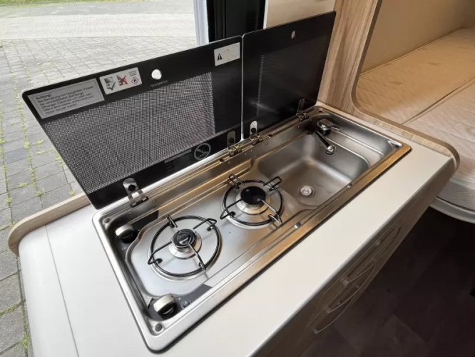 Hymer Yosemite 600 9tr aut. 160pk Lengtebed  foto: 17