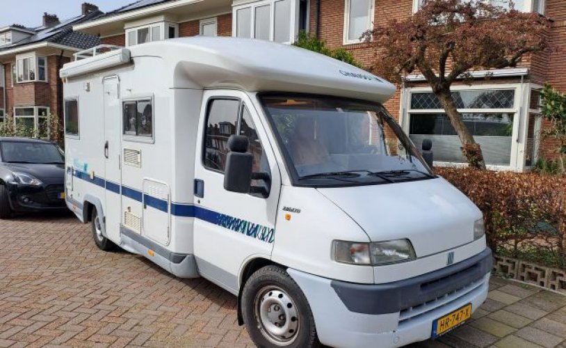 Chausson 4 Pers. Chausson-Wohnmobil in Halfweg mieten? Ab 82 € pro Tag – Goboony-Foto: 1