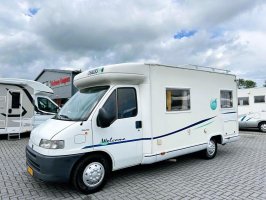 Chausson Welcome 70 vastbed/128pk/6-m/2001 