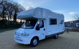 Hymer 6 pers. Rent a Hymer motorhome in Soesterberg? From € 85 pd - Goboony