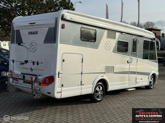 Knaus van i650 Meg platinum selection met gunstige km stand