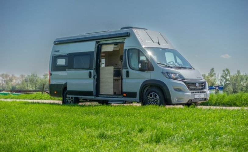 Knaus 3 pers. Rent a Knaus motorhome in Arnhem? From € 137 pd - Goboony photo: 1