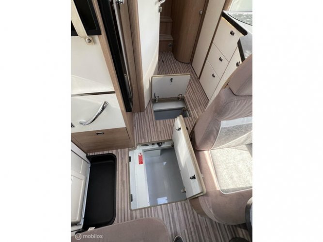 Carthago Malibu T460 Euro6 Enkele Bedden Zonnepaneel Luifel 2X Airco foto: 22