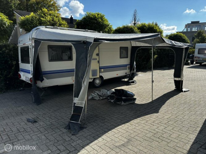 Hobby 495 UFE Excellent easy ten cate voortent nette caravan foto: 8