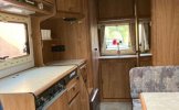 Hymer 4 pers. Rent a Hymer motorhome in Hoogerheide? From € 103 pd - Goboony photo: 3
