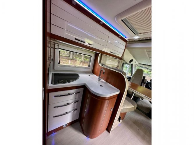 Mobilvetta K-Yacht 79 Queensbed - airco  foto: 16