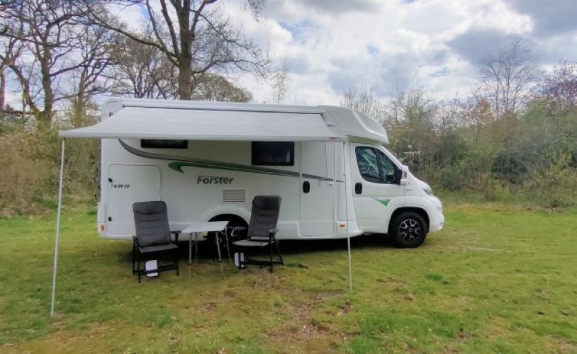 Other 3 pers. Rent a Forster camper in Eelde? From € 145 pd - Goboony photo: 0