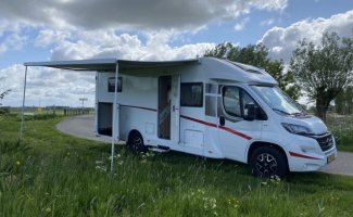 Sunlight 4 pers. Sunlight camper rental in Pijnacker? From €121 pd - Goboony
