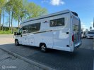 Carthago Malibu T460 Maxi Automaat Enkele Bedden Hefbed XXL Garage foto: 3