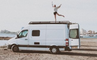 Mercedes Benz 2 pers. Rent a Mercedes-Benz camper in Amsterdam? From €109 pd - Goboony