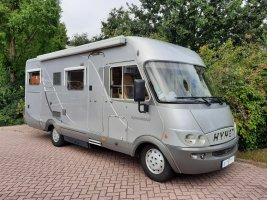 Hymer B614