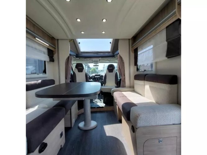 Chausson Titanium VIP 640 / 9 traps Automaat!  foto: 15