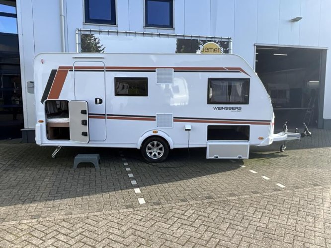 Weinsberg CaraOne Hot Edition 480 QDK STAPELBED-ACTIE MODEL 