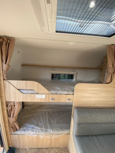 Caravelair Sport Line 476