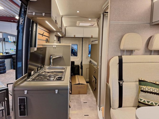 Hymer Grand Canyon 600 9G AUTOMAAT+SKYROOF