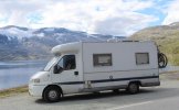 Chausson 4 pers. Rent a Chausson motorhome in Beesel? From €116 pd - Goboony photo: 3
