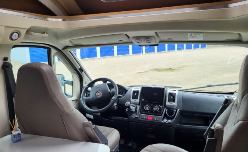 Adria Mobil 4 pers. Rent Adria Mobil motorhome in Nijmegen? From € 109 pd - Goboony photo: 1