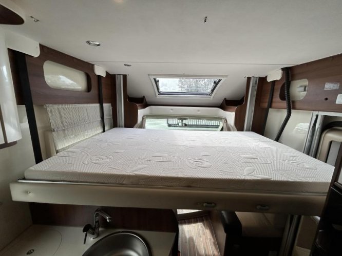 McLouis Sovereign 80 G queensbed/hefbed/150PK  foto: 14