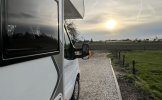 Challenger 6 pers. Louer un camping-car Challenger à Poederoijen ? A partir de 127 € par jour - Goboony photo : 1