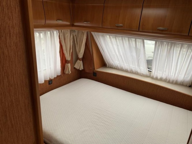 Hobby Excellent 440 SF - Mover - Voortent -  foto: 8