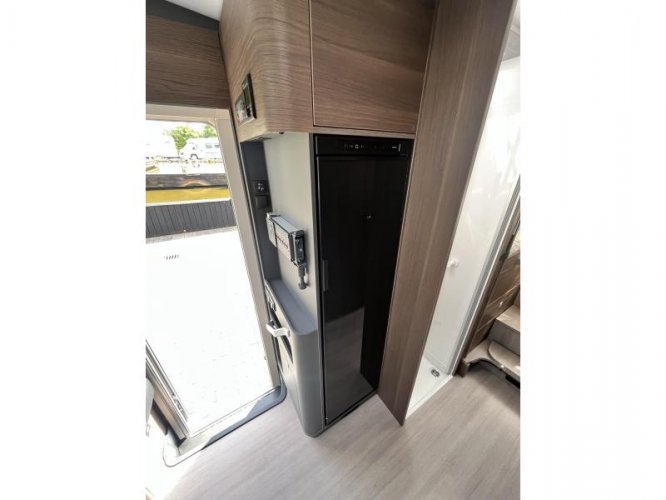 Adria Coral Supreme 670 DL FACE-TO-FACE  foto: 14