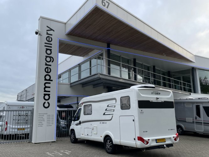 Hymer Exsis T588 AUTOMAAT ENKELE BEDDEN LUCHTVERING DAKAIRCO foto: 20