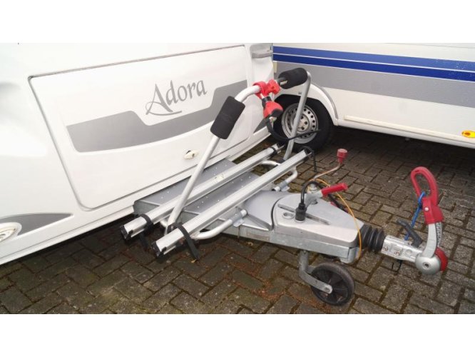 Adria Adora 512 UP Fietsendrager/Reservewiel 