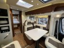 Adria Coral S 690SC Queensbed foto: 10