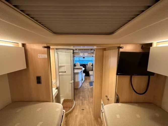 Hymer B ML 880 Levelsysteem  foto: 9