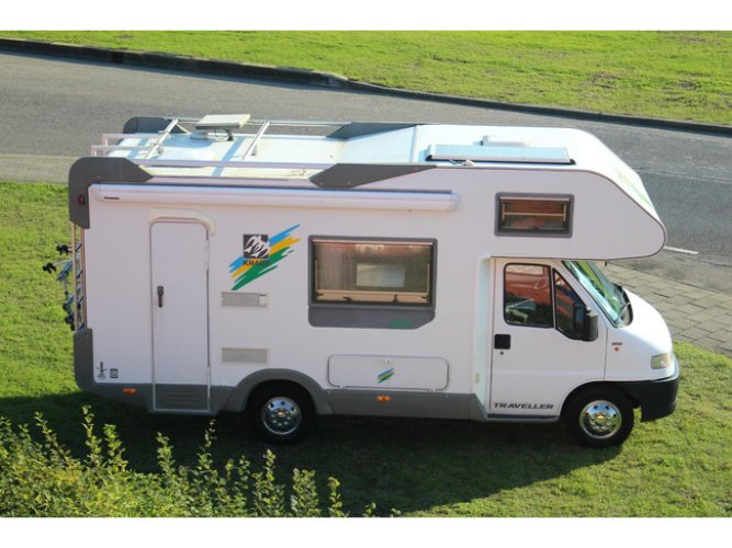 Fiat 230 2.5 Tdi 116 PK Knaus Traveller Alkoof. foto: 7