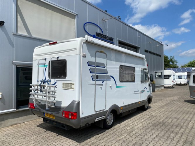 Hymer B544 FIAT HEFBED GELDIGE APK TOT MEI 2025