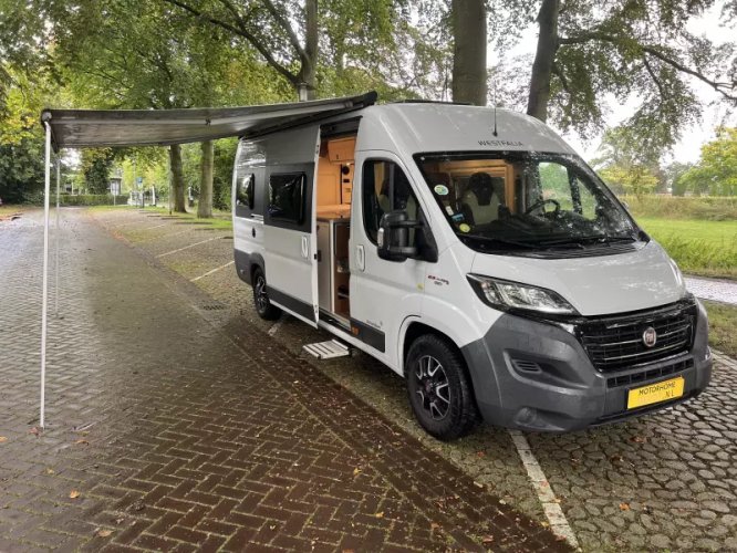 Westfalia Amundsen 2017 Lengtebedden Euro 6  foto: 46