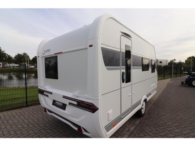 Hobby De Luxe 440 SF Model 2024 - 1500Kg