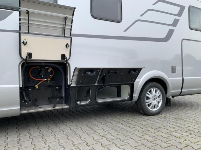 Hymer BML I 780 - 5 personen - Premium  foto: 20