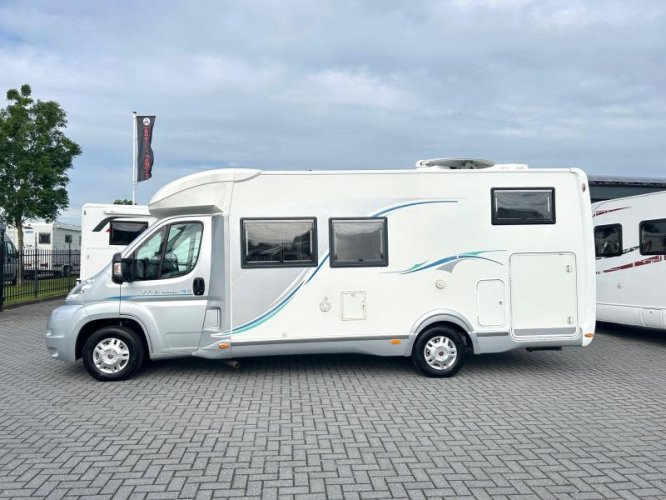 Chausson Welcome 95 enkele-bedden/2009/Airco 