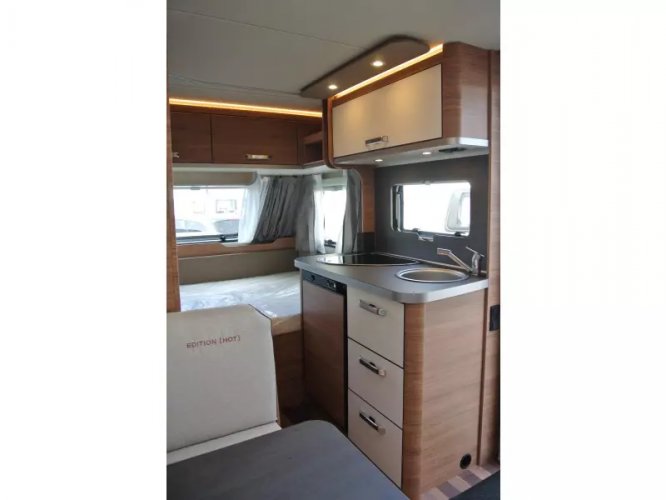 Weinsberg CaraOne Edition HOT 390 QD ACTIE MODEL  foto: 5