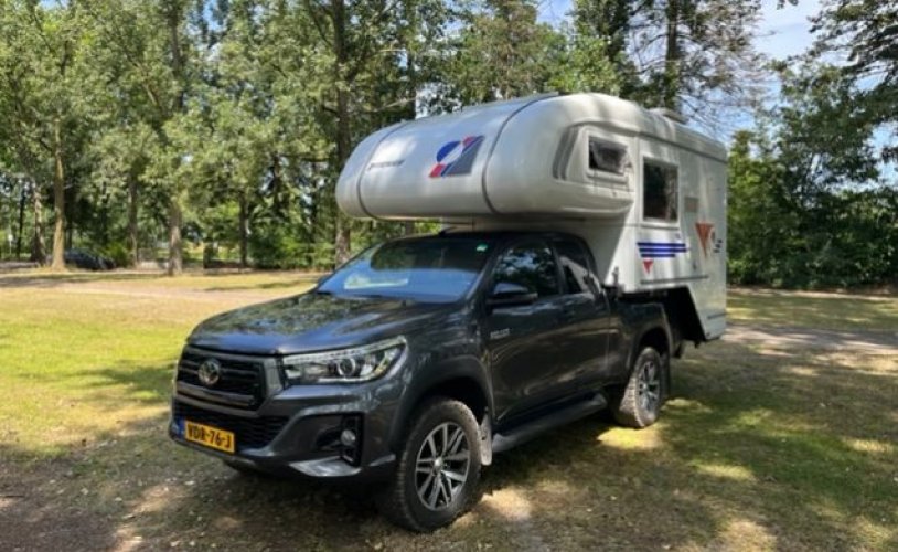Toyota 2 pers. Rent a Toyota camper in Veldhoven? From € 103 pd - Goboony photo: 0