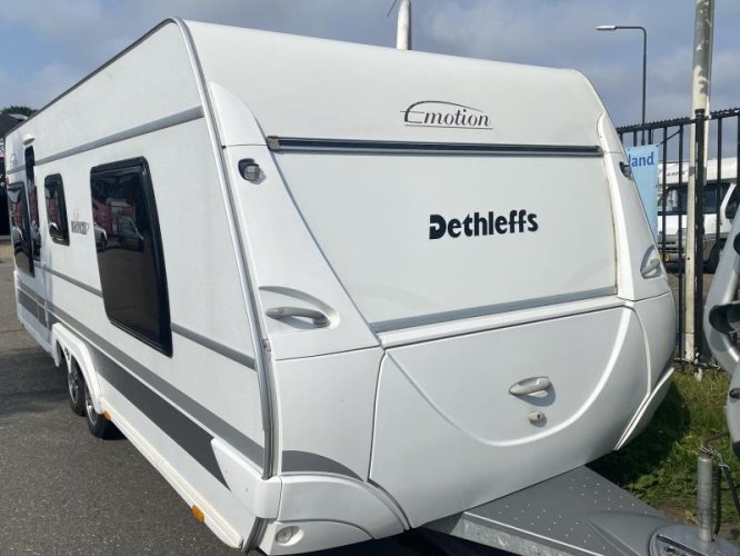 Dethleffs Emotion 595 VIP Bronze airco voortent 