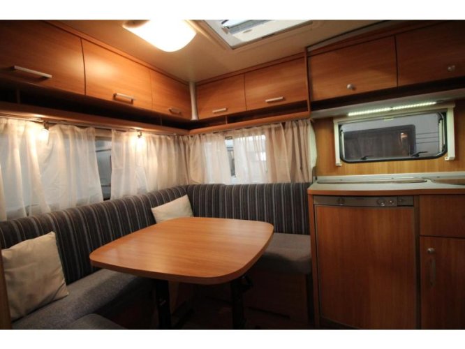 Knaus Sport 450 FU Voortent  foto: 15