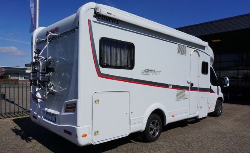 Dethleff's 2 pers. Rent a Dethleffs camper in Zwolle? From € 82 pd - Goboony photo: 1