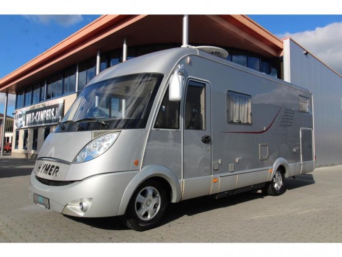 Hymer B 674 SL Enkele bedden + Hefbed  foto: 1