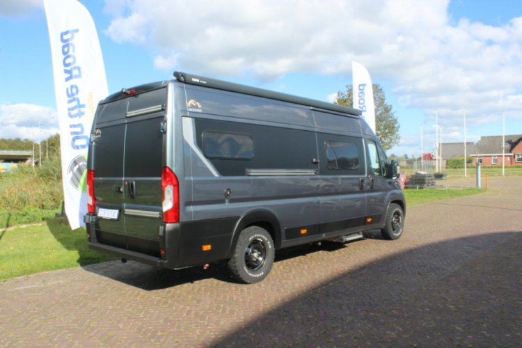 Mooveo Van 63 EB  Fiat Bus-camper, Motor -airco, Halve-dinette,  2 Draaistoelen, Enkele-bedden, Bj. 2019 Marum (Groningen) foto: 40