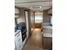 LMC Lord Brillant 700 Queensbed | Airco, Mover  foto: 11