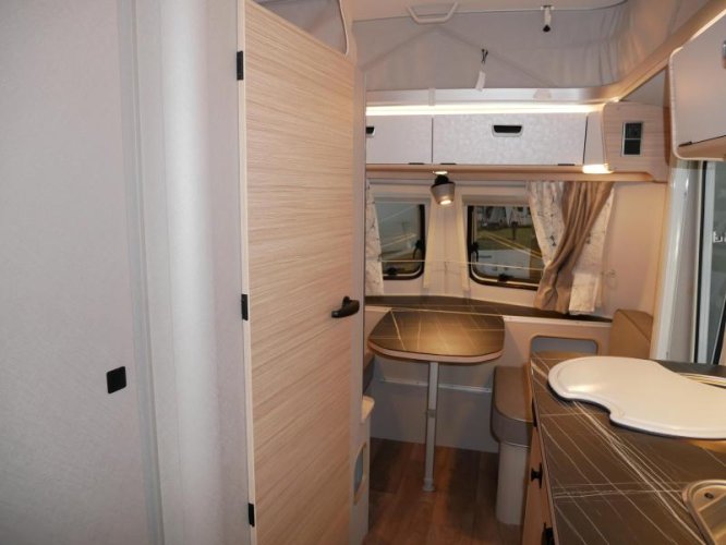 Eriba Touring Triton 430 MOVER GRATIS  foto: 10