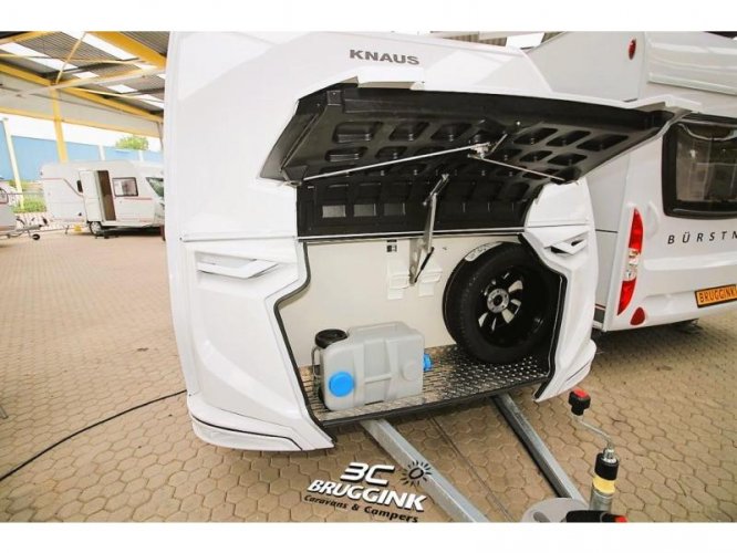 Knaus Sport E-Power Selection 460 EU - BORCULO 