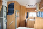 Chausson Welcome 70, 2.3 MultiJ 130 PK, Motor / Dak airco, Half-integraal, Zit groep met 2 draaistoelen, Fransbed, Bj. 2007 Marum (GR) foto: 11