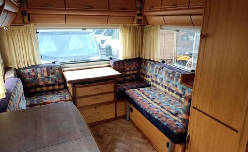 LMC 4 pers. Rent a LMC camper in Oldebroek? From € 61 pd - Goboony photo: 0