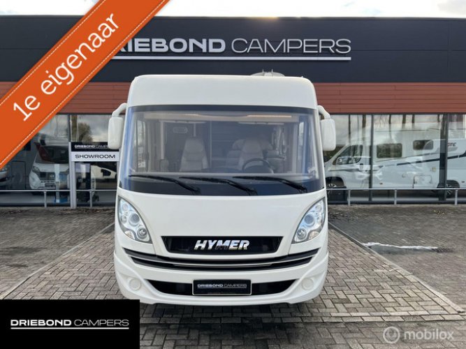 Hymer B598 Premiumline Queen bed Lift-down bed Canopy Solar panel photo: 1