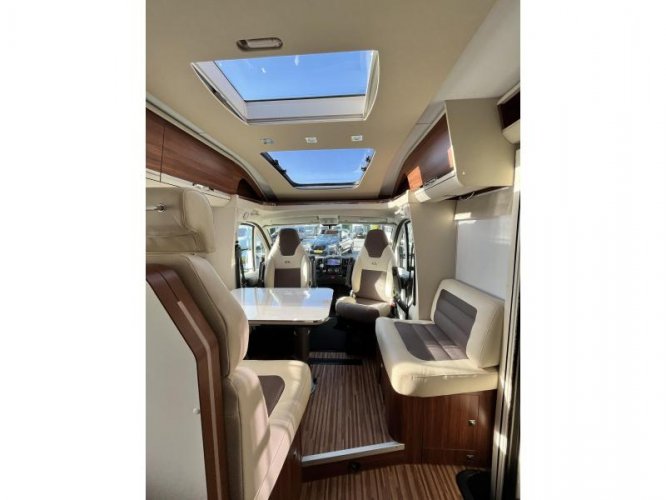 Adria Coral Plus 670 SL Fiat - AUTOMAAT  foto: 13