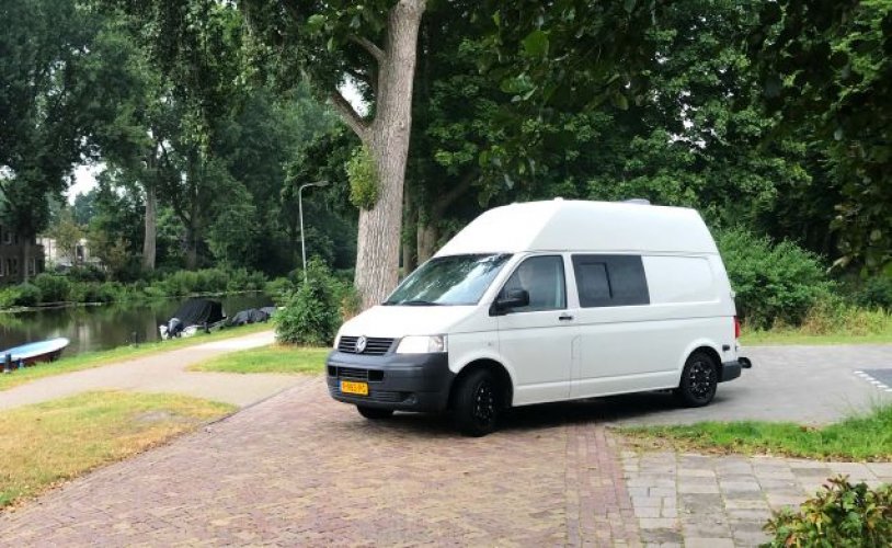 Volkswagen 2 pers. Louer un camping-car Volkswagen à Sneek ? À partir de 79 € pj - Goboony photo : 0